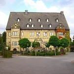 Schlosshotel Erwitte Hotel 4*