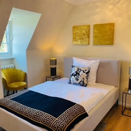 Отель Schlosshotel Erwitte Бад-Вестернкоттен