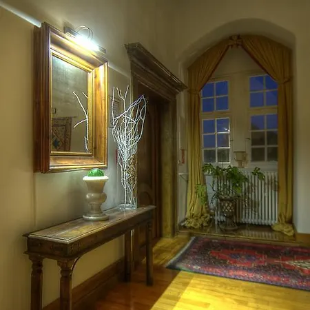 Отель Schlosshotel Erwitte 4*