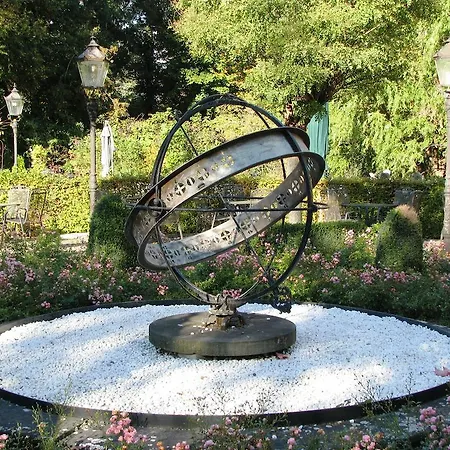 Schlosshotel Erwitte ホテル 4*