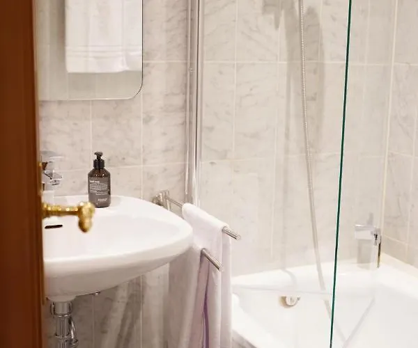 Otel Schlosshotel Erwitte 4*