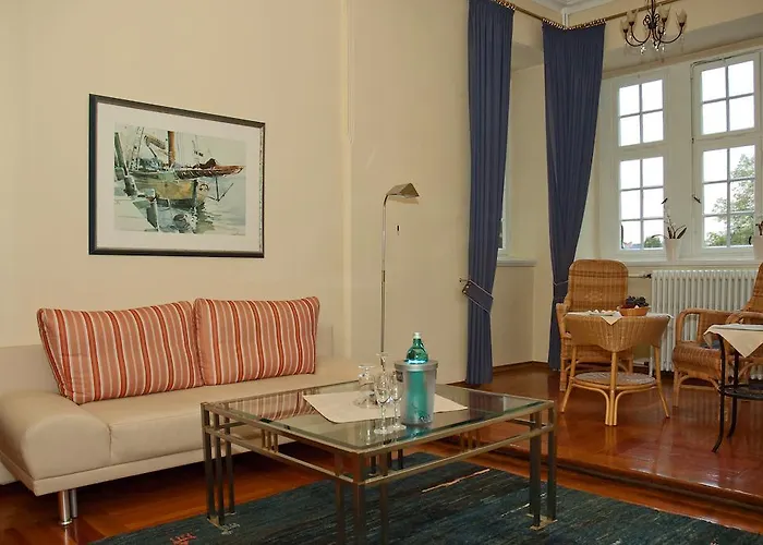 Schlosshotel Erwitte Otel 4*